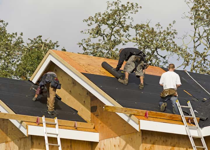 Professional roofers in Stuart